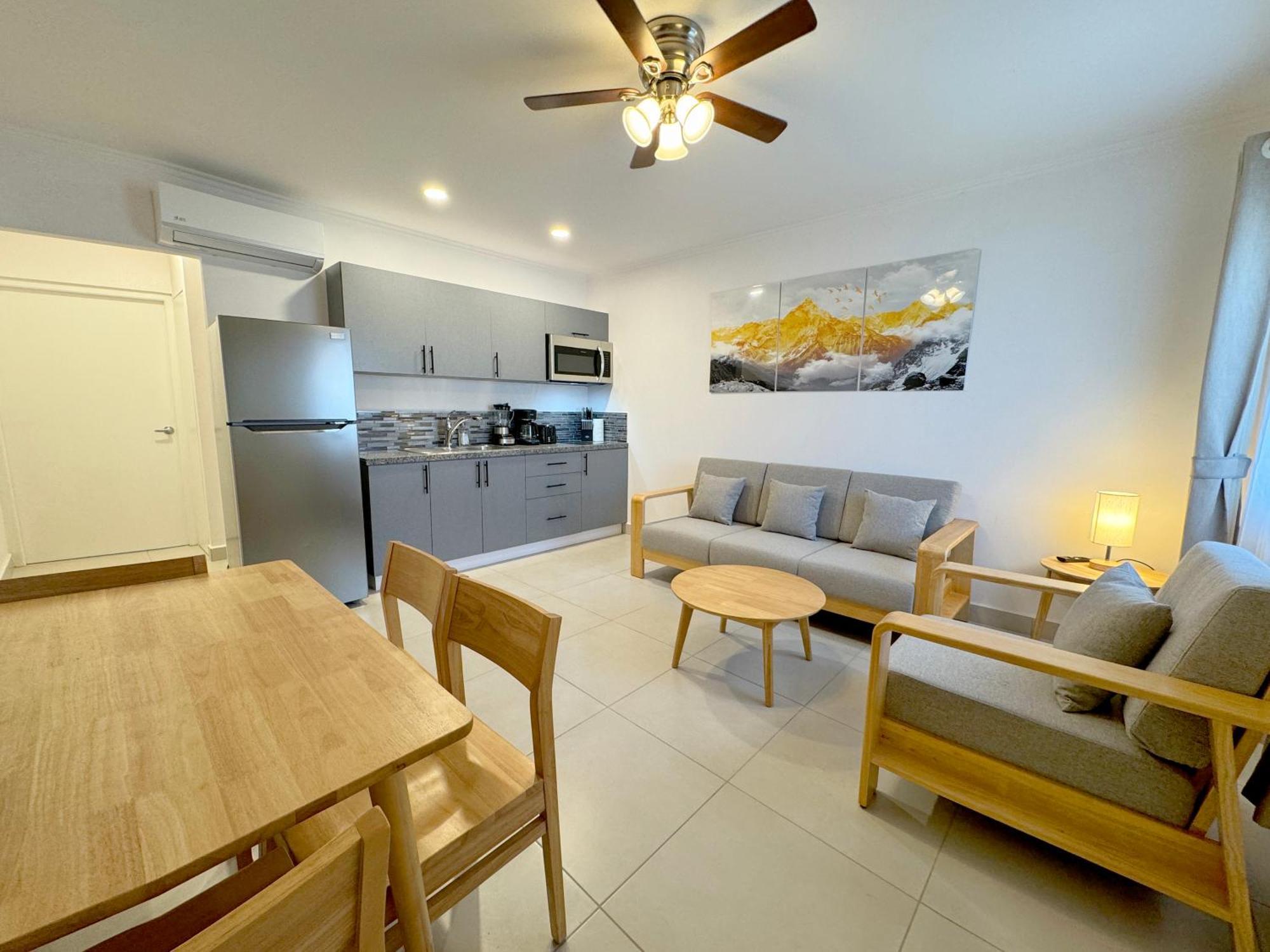 Bon Bini Suites Oranjestad Bagian luar foto