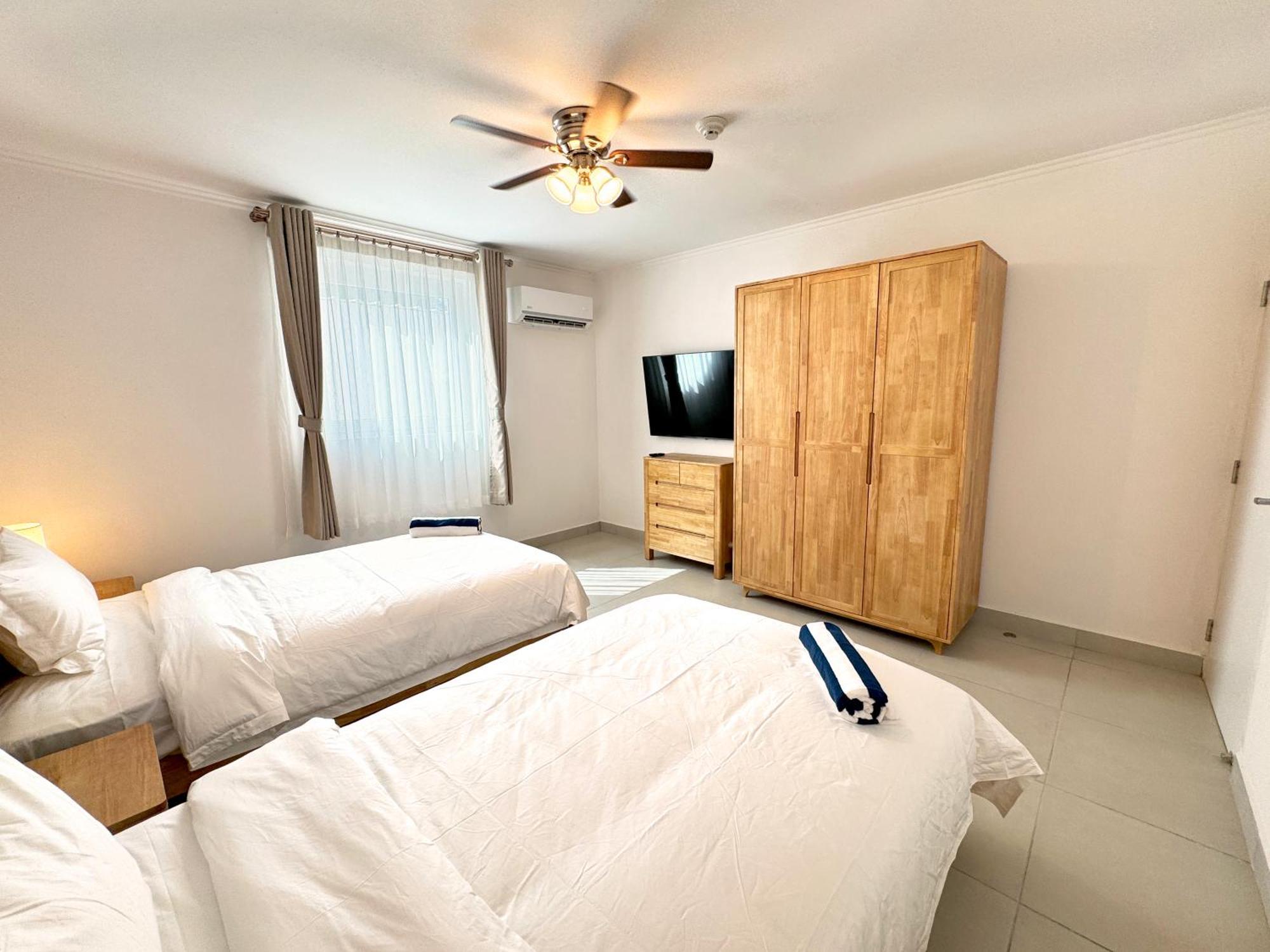 Bon Bini Suites Oranjestad Bagian luar foto